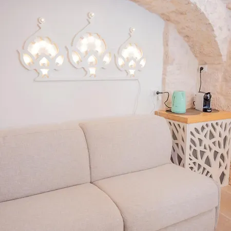 Trulli Miriva' 住宿加早餐酒店 阿尔贝罗贝洛